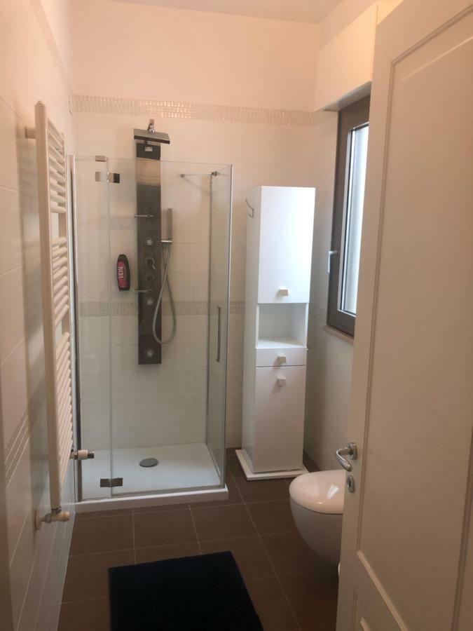 Berga Exclusive Suite 3 Bari Exteriör bild