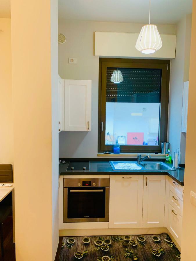 Berga Exclusive Suite 3 Bari Exteriör bild